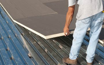 benefits of insulating Y Gribyn flat roofing